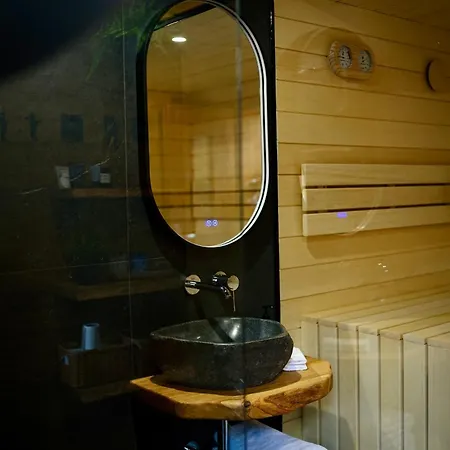 Wellness Trvalka 펜션 Hradišťko